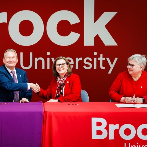 Chris Chang, Deputy Vice-Chancellor (Global Engagement and Student Life), and Professor Graham Galbraith CBE, Vice-Chancellor, both from the University of Portsmouth, joined Brock University’s Lesley Rigg, President and Vice-Chancellor, and Arja Vainio-Mattila, Provost and Vice-President, Academic, in signing a new agreement between the two institutions on Wednesday, April 30