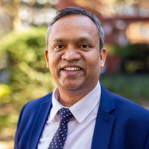 Headshot of professor Vikas Kumar