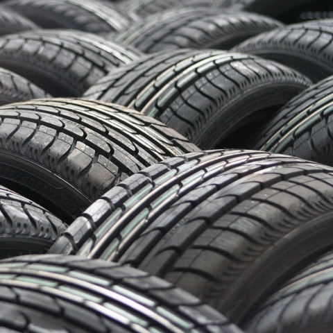 Car tyres