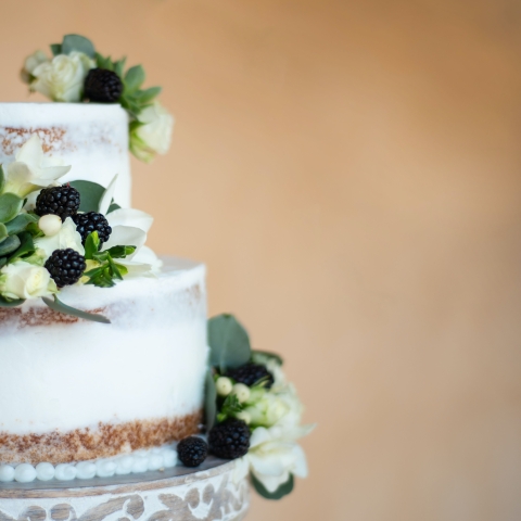 Picture of a wedding cake