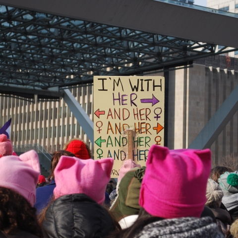 EDITORIAL LICENSE; PLEASE SEE ADDITIONAL ASSET FOR FULL LICENSE TERMS.