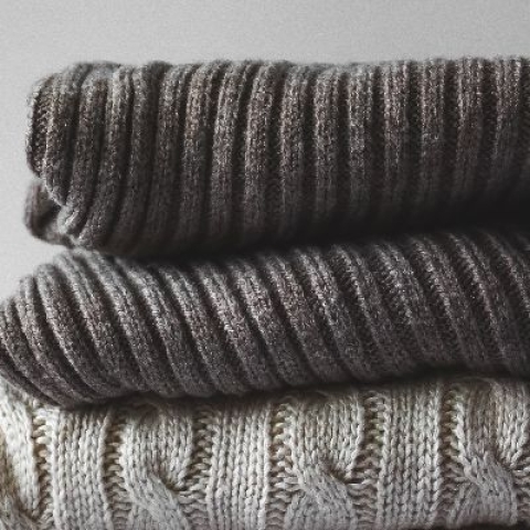 Staying warm - Photo by Tijana Drndarski on Unsplash