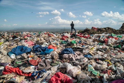 Photo by James Wakibia