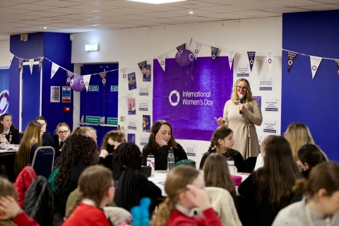 Professor Joanna Wakefield-Scurr at Treasure Your Chest workshop