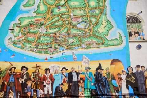 Large Map and Wall Art Mural on building
Waverly Road Portsmouth Map - City Guide 2022