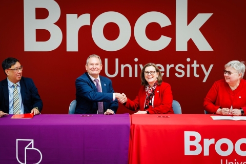 Chris Chang, Deputy Vice-Chancellor (Global Engagement and Student Life), and Professor Graham Galbraith CBE, Vice-Chancellor, both from the University of Portsmouth, joined Brock University’s Lesley Rigg, President and Vice-Chancellor, and Arja Vainio-Mattila, Provost and Vice-President, Academic, in signing a new agreement between the two institutions on Wednesday, April 30