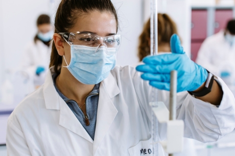 20/10/2020.Covid and Sports Scholars ..All Rights Reserved - Helen Yates- T: +44 (0)7790805960.Local copyright law applies to all print & online usage. Fees charged will comply with standard space rates and usage for that country, region or state.