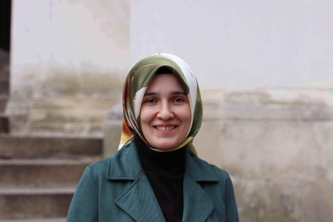 Busra Nisa Sarac Portrait