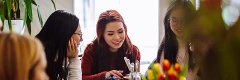 Brunei and international students in cafe