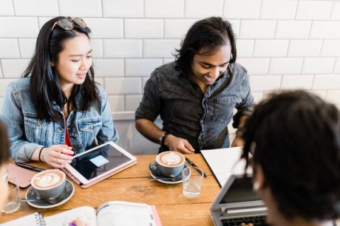 International students in a cafe