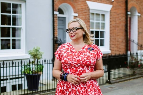 House histories: A House Through Time - Shaping a flagship TV series to achieve critical and financial success and inspiring the public to engage with house history