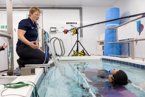Dr Heather Massey and a participant in the University of Portsmouth’s Extreme Environments Laboratories
