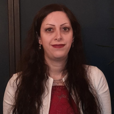 Photo of Roja Hadianameri