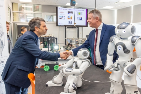 Defence Minister Luke Pollard MP in the University of Portsmouth’s Robotics and Automation Lab