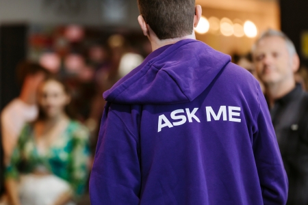 22/09/2021.Open Day - UoP ..All Rights Reserved - Helen Yates- T: +44 (0)7790805960.Local copyright law applies to all print & online usage. Fees charged will comply with standard space rates and usage for that country, region or state.